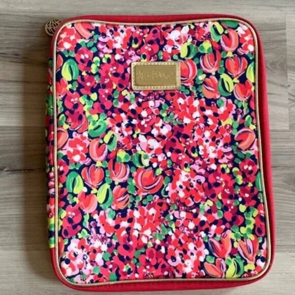 Lilly Pulitzer Lap Top Case in Pink - Picture 1 of 14